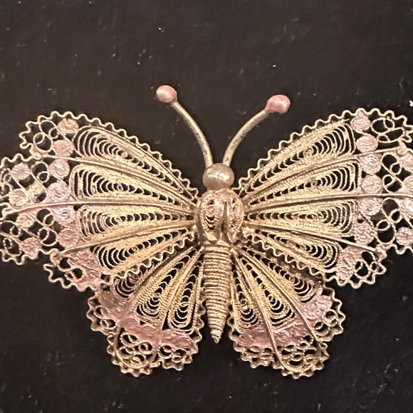 VTG Jewelry - Antique 800 Silver Filigree Butterfly Brooch – Gold Wash – 3D Design